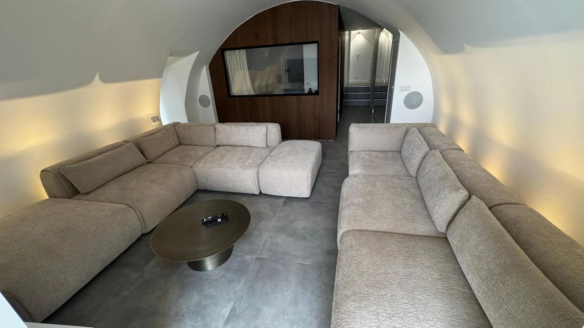 Le Loft Mentonnais Apartment