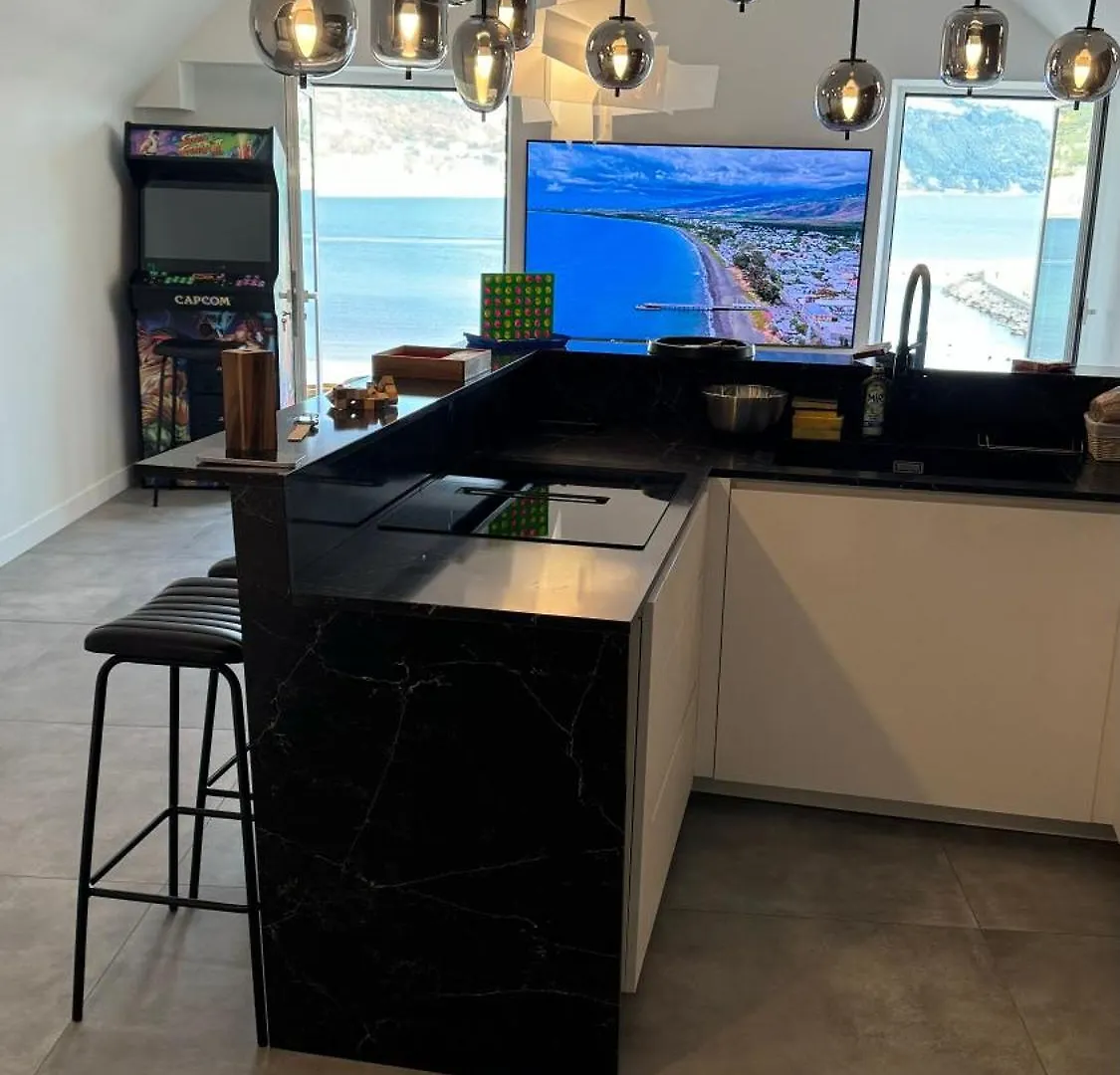 Le Loft Mentonnais Apartment