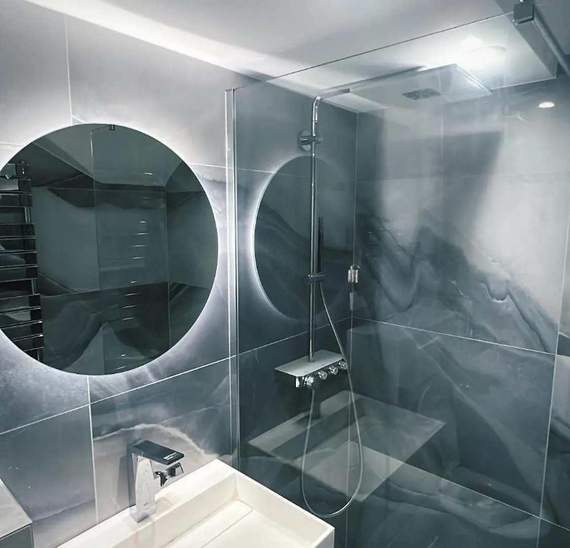 Le Loft Mentonnais Apartment